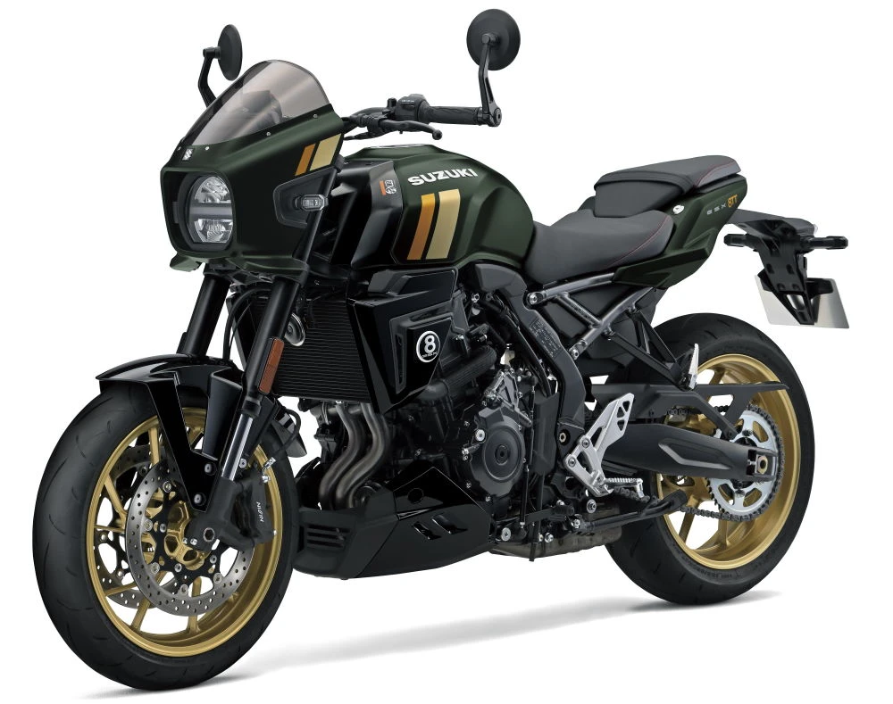 Une Suzuki 800 GSX-8TT en photo studio