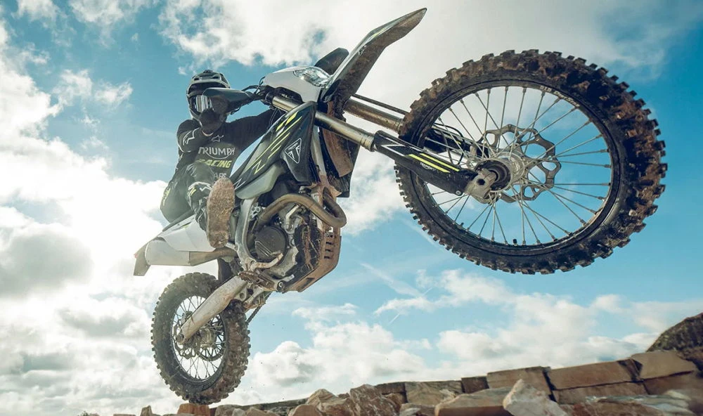 Triumph TF 450-E