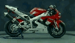 YAMAHA YZF 1000 R1